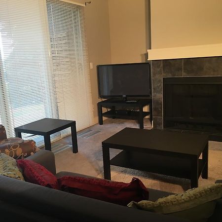 Olympic Suites YYC Kültér fotó