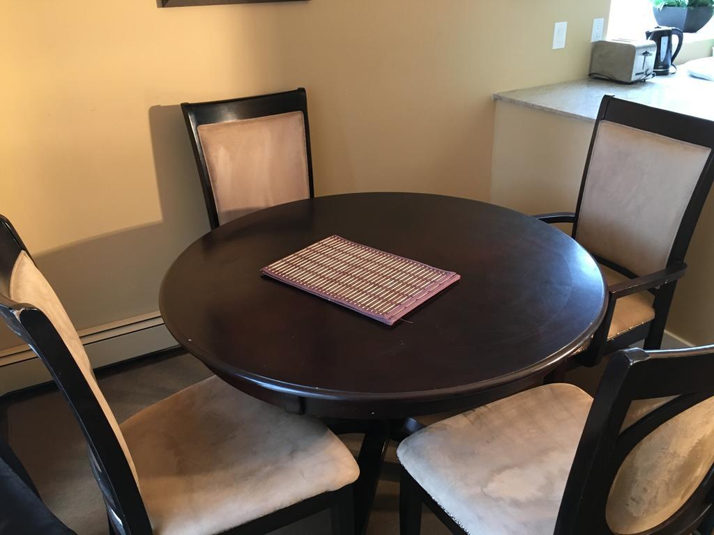 Olympic Suites YYC Kültér fotó