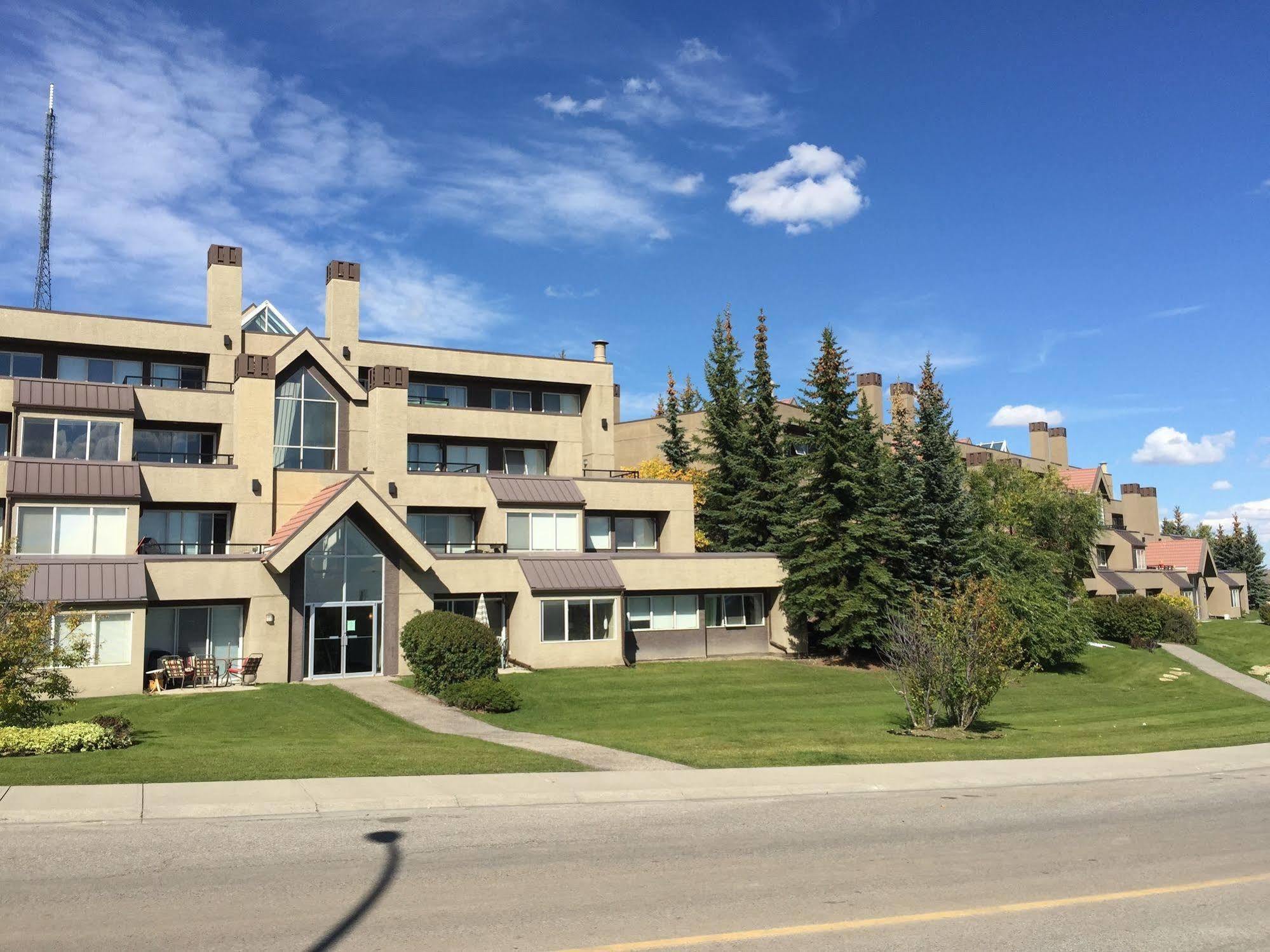 Olympic Suites YYC Kültér fotó