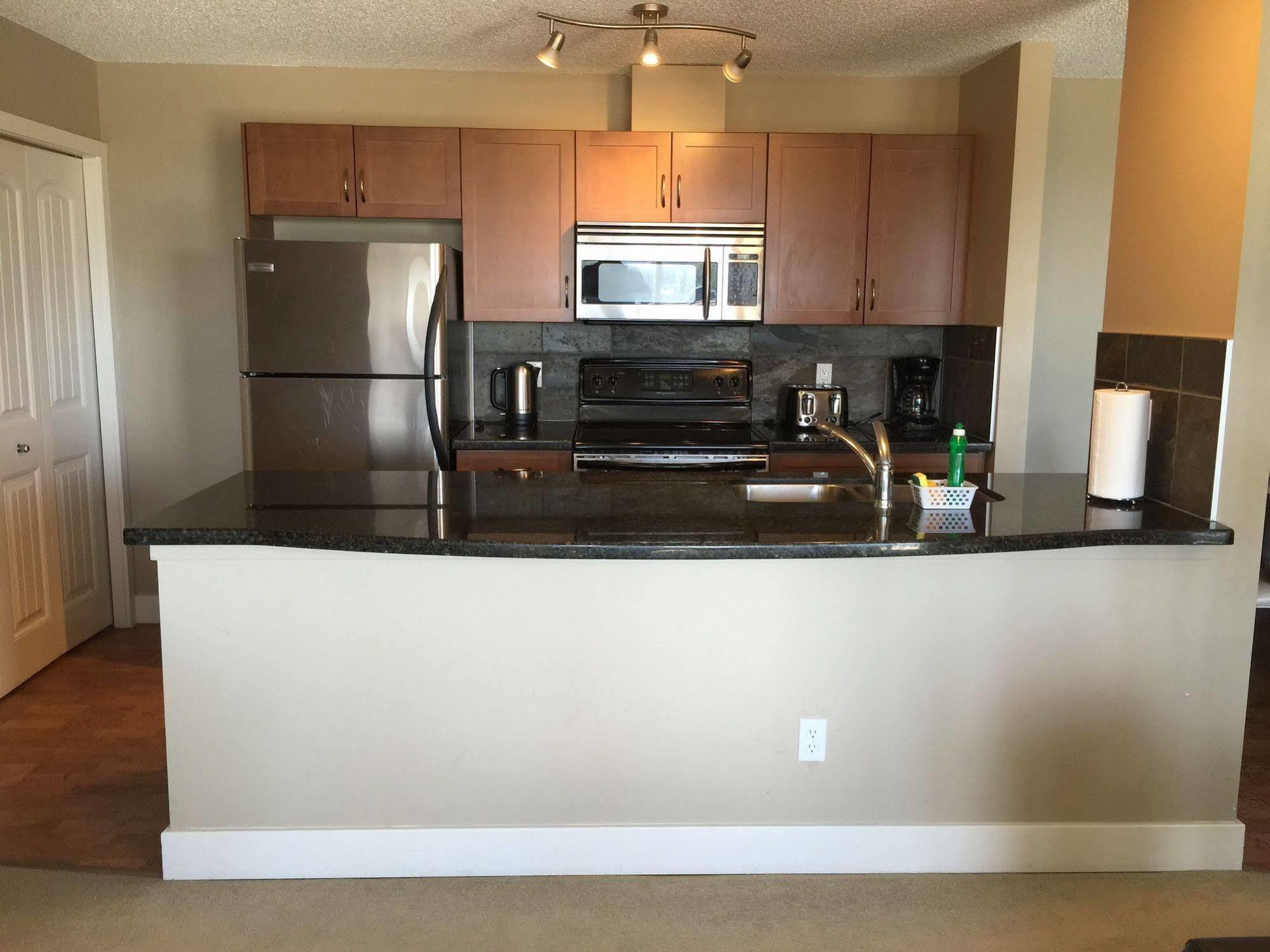 Olympic Suites YYC Kültér fotó