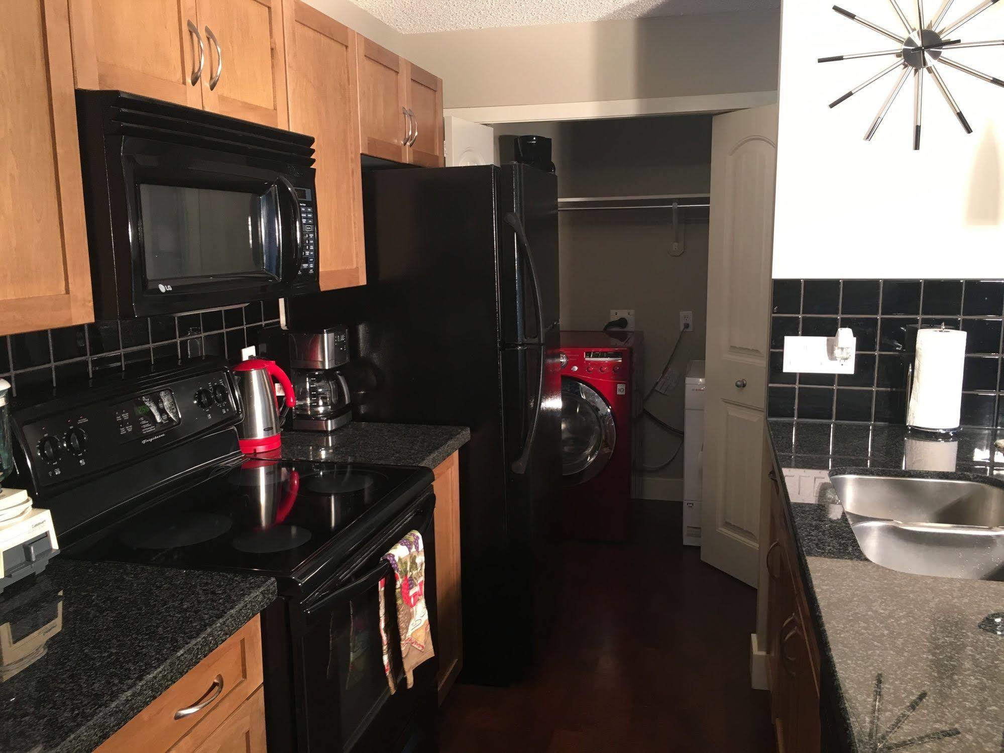 Olympic Suites YYC Kültér fotó