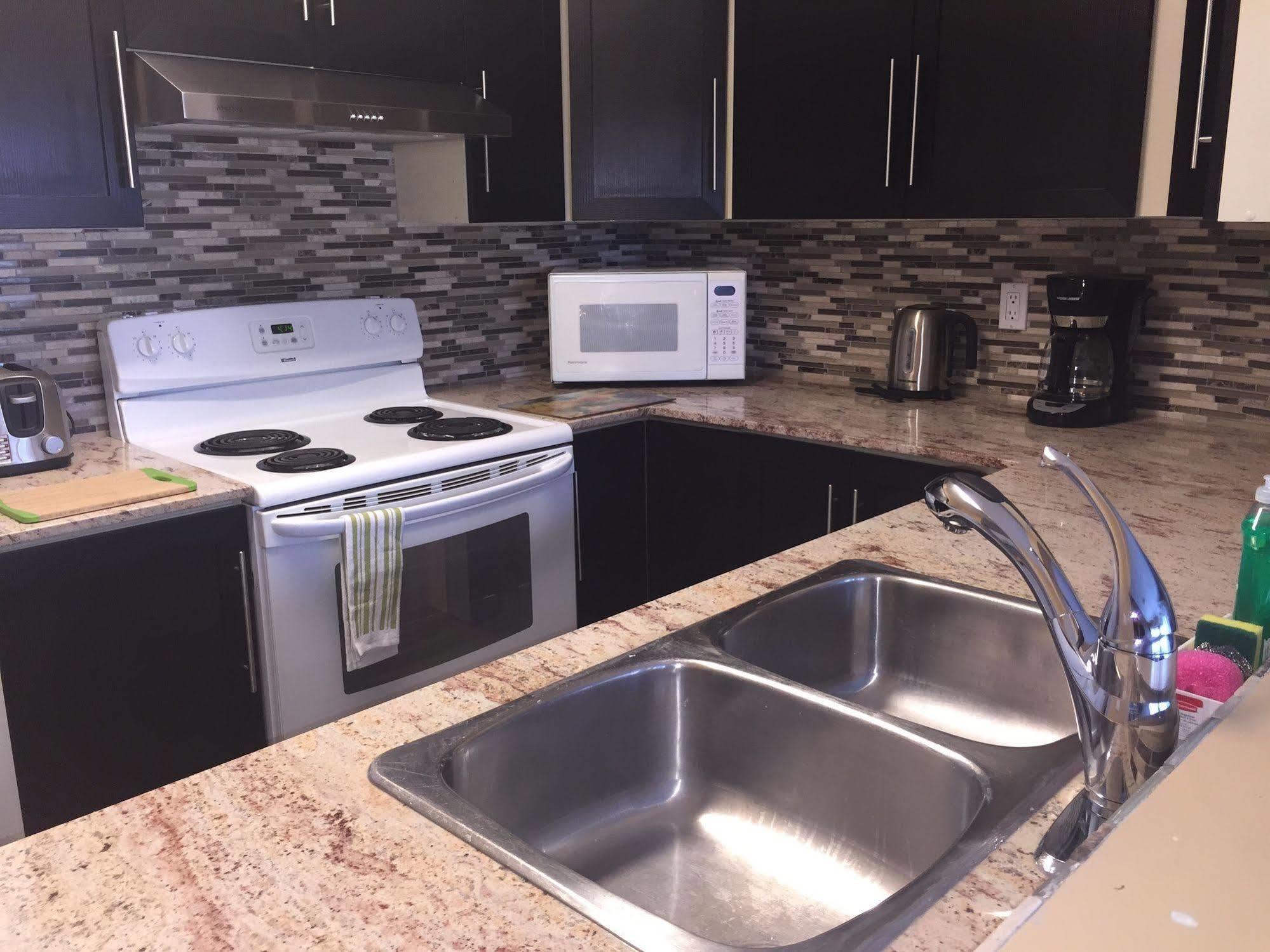 Olympic Suites YYC Kültér fotó