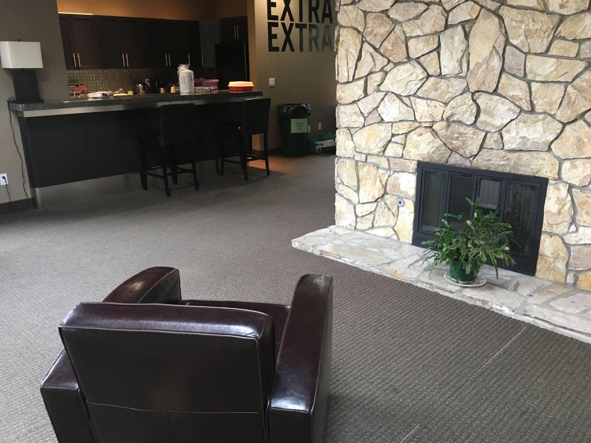 Olympic Suites YYC Kültér fotó